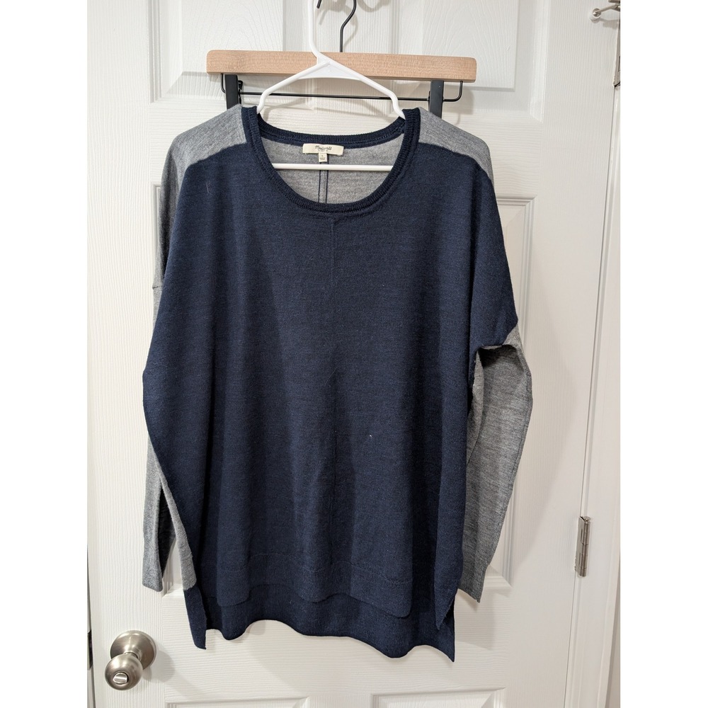 Madewell, Large, 100% Merino Wool, Gray/Navy Crew Neck Sweater, Drop‎ Shoulder